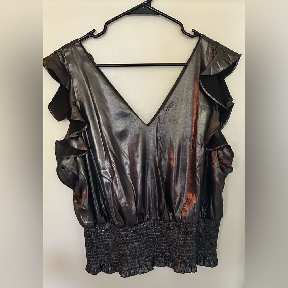 Metallic Sleeveless Blouse